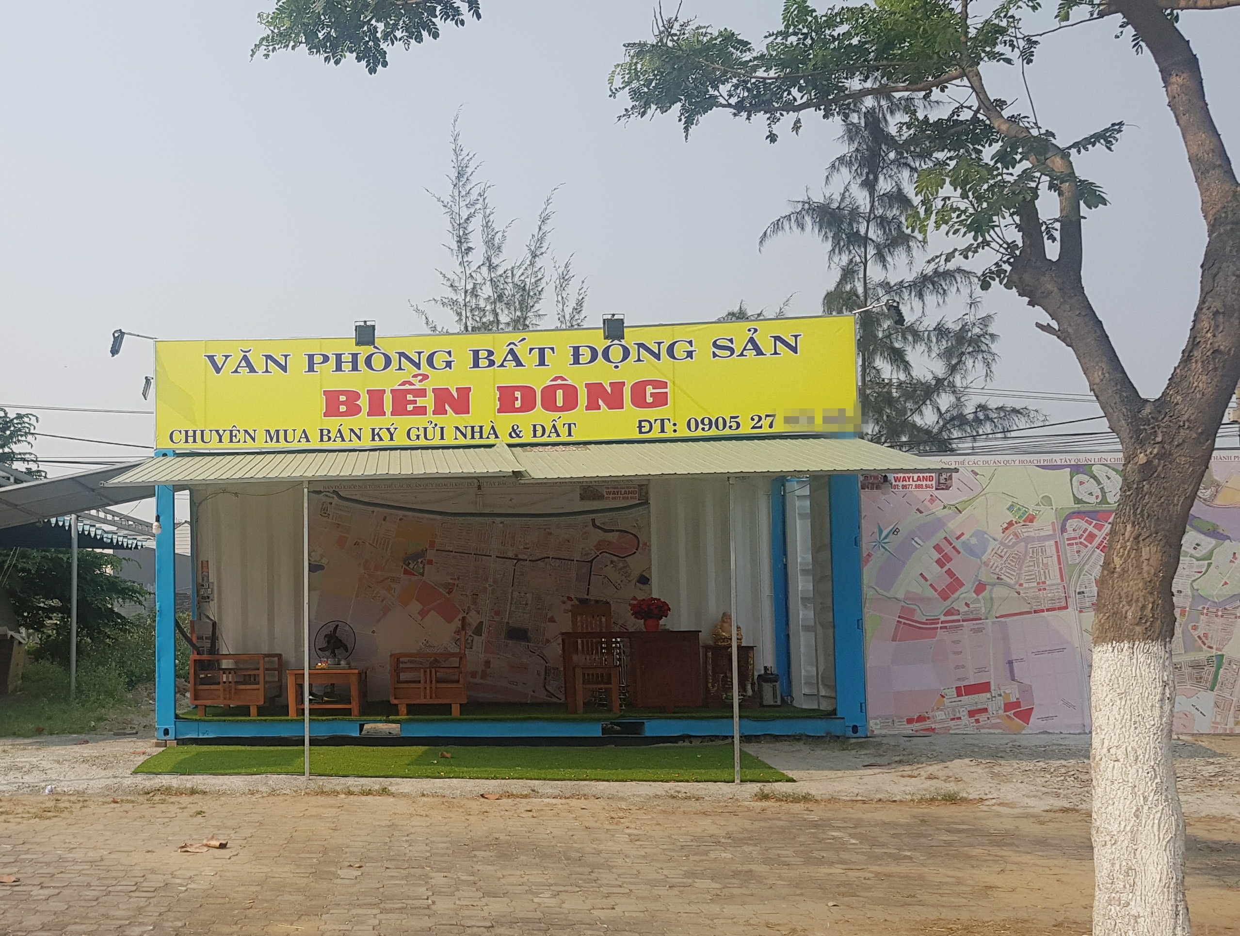 Xử lý sốt đất bằng cách dỡ ki-ốt môi giới: Đuổi gà qua đám giỗ?